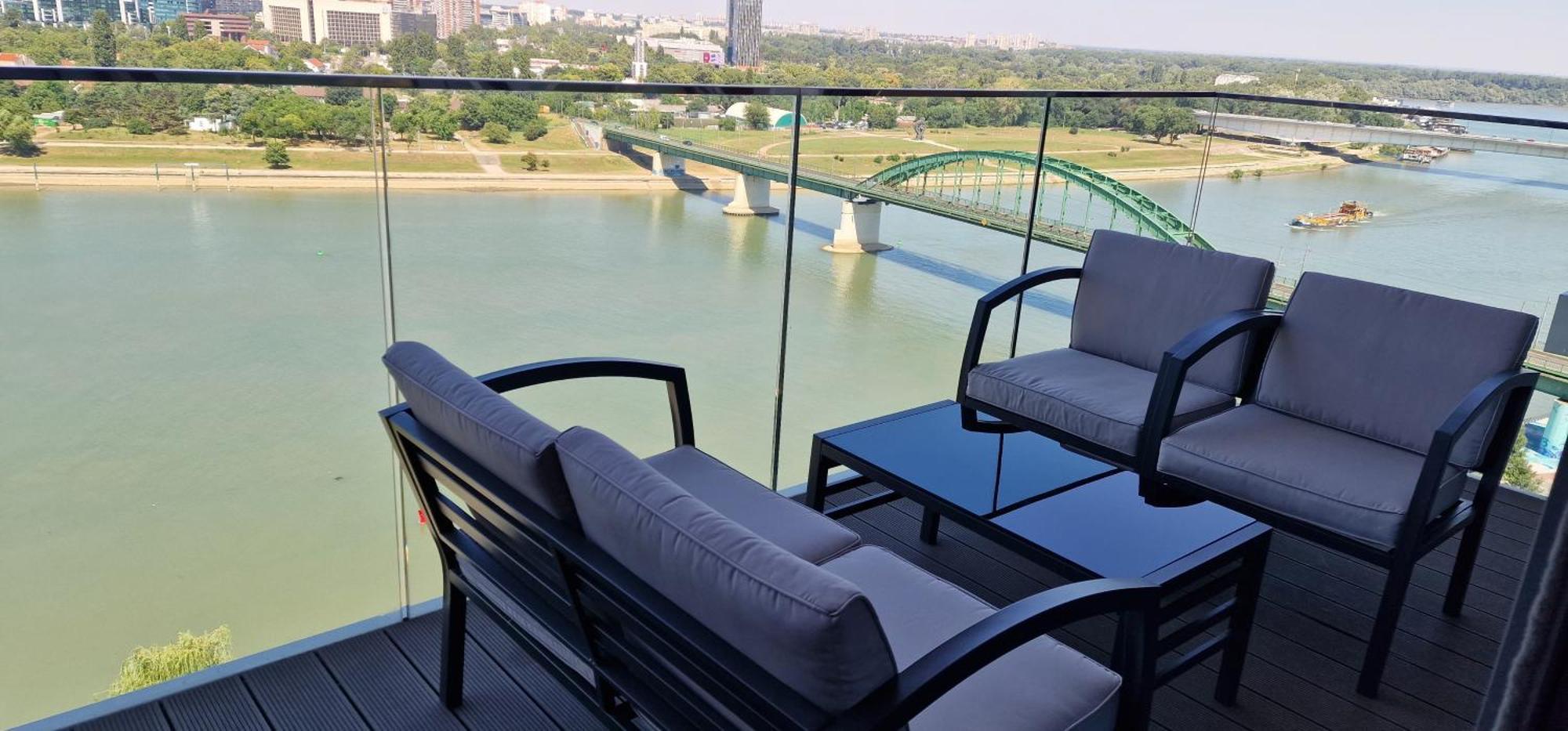 Beograd Na Vodi - Belgrade Waterfront Riverside Eksteriør billede