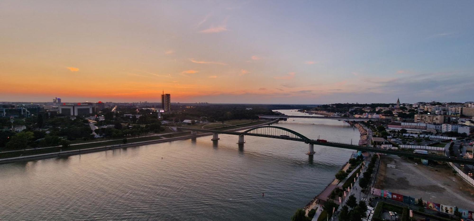 Beograd Na Vodi - Belgrade Waterfront Riverside Eksteriør billede